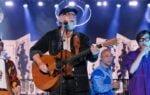 5 Lagu Iwan Fals yang Kental dengan Kritik terhadap Pemerintah